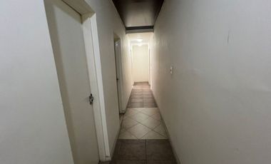 ALQUILO OFICINAS EN EL CENTRO DE LANUS