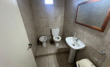 ALQUILO OFICINAS EN EL CENTRO DE LANUS