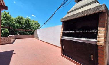 VENTA PH DE 3 AMB CON TERRAZA. LANÚS. APTO CREDITO