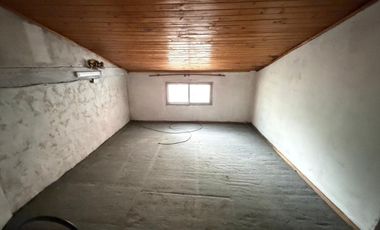 ALQUILER PH 3 AMB CON COCHERA Y PATIO - CASTELAR