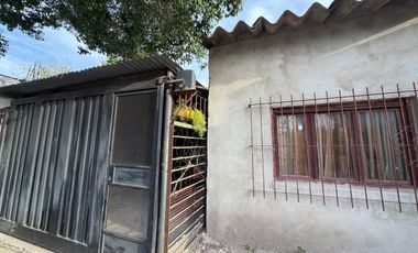 ALQUILER PH 3 AMB CON COCHERA Y PATIO - CASTELAR