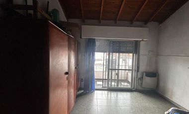 VENTA PH 5 AMB - BALCON - PATIO /PARRILLA - LANÚS