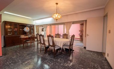 Casa con potencial para clinica