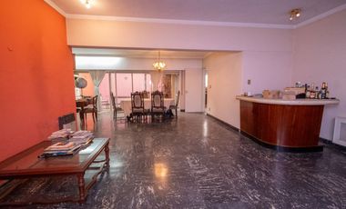 Casa con potencial para clinica