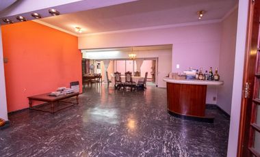 Casa con potencial para clinica