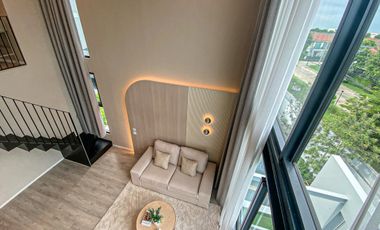 Rare Corner Unit with Private Garden: VIVE Krungthep Kreetha