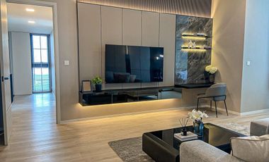 Rare Corner Unit with Private Garden: VIVE Krungthep Kreetha