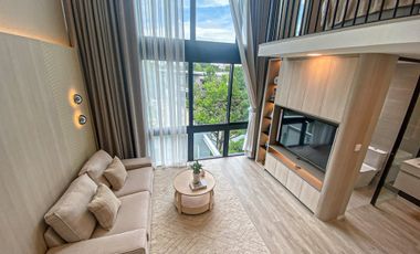 Rare Corner Unit with Private Garden: VIVE Krungthep Kreetha