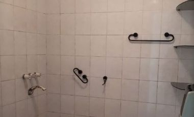 Apta Crédito. Casa 3 Amb. con Parque. cochera. en Venta, Lanus O