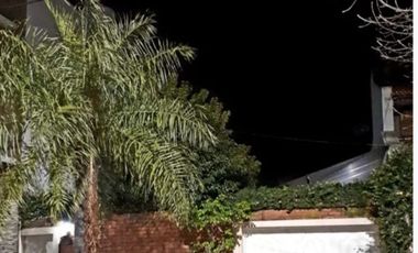 Apta Crédito. Casa 3 Amb. con Parque. cochera. en Venta, Lanus O
