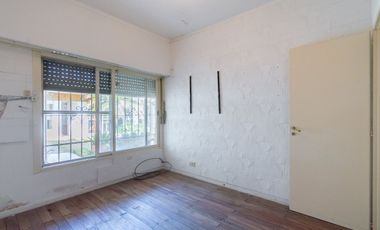 VENTA CASA 3 AMBIENTES MORON