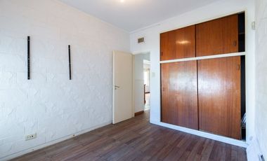 VENTA CASA 3 AMBIENTES MORON
