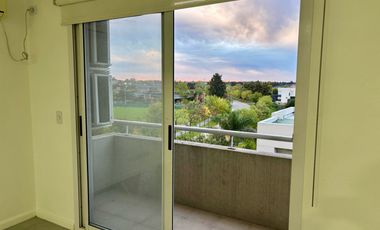 Departamento 2 ambientes en alquiler o venta, con cochera en Nordelta