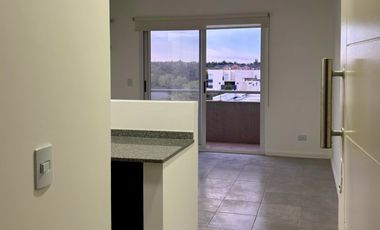 Departamento 2 ambientes en alquiler o venta, con cochera en Nordelta