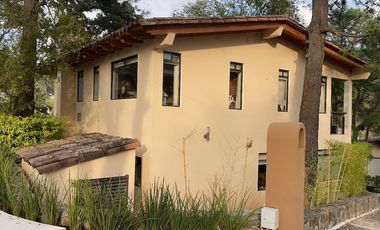 Casa  en renta en CONDOMINIO en Valle de Bravo