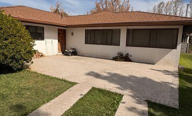 ARRIENDO LINDA CASA EN CONDOMINIO  SECTOR OLIVAR