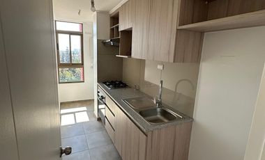 Departamento en arriendo c/ estacionamiento en Plaza de Armas de San Bernardo