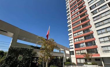 Departamento en arriendo c/ estacionamiento en Plaza de Armas de San Bernardo