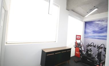 Local Comercial en Arriendo en Av. Vitacura // Gerónimo de Alderete // Las Hualtatas