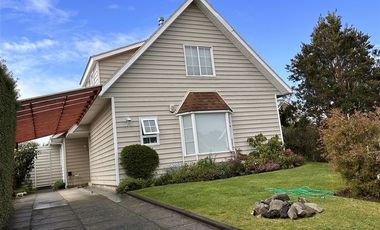 Casa en Arriendo en FARO LOS COLONOS