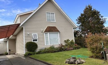 Casa en Arriendo en FARO LOS COLONOS