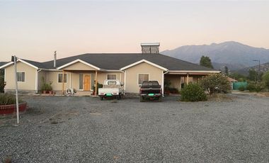 Casa en Venta en Los Almendros 30