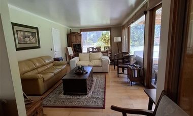 Casa en Venta en Santa Teresita de Lisieux 3D 2B y servicios, en 129 cons y 5000 de terreno
