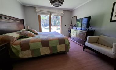 Casa en Venta en Santa Teresita de Lisieux 3D 2B y servicios, en 129 cons y 5000 de terreno