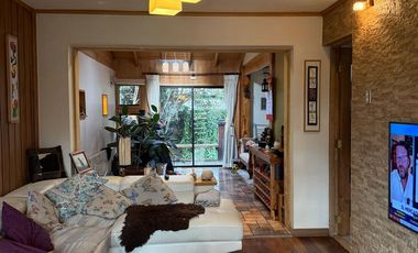 ACOGEDORA CASA REMODELADA POBLACION FERROVIARIA