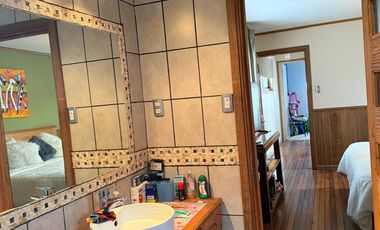 ACOGEDORA CASA REMODELADA POBLACION FERROVIARIA