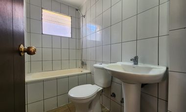 Casa en Arriendo en cardenal raul silva henriquez 417