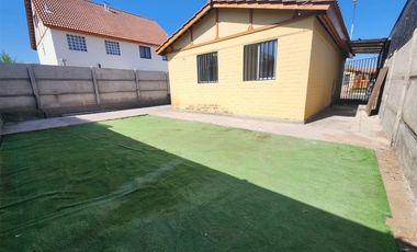 Casa en Arriendo en cardenal raul silva henriquez 417