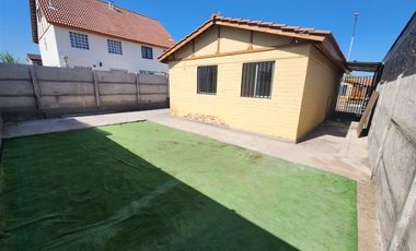 Casa en Arriendo en cardenal raul silva henriquez 417