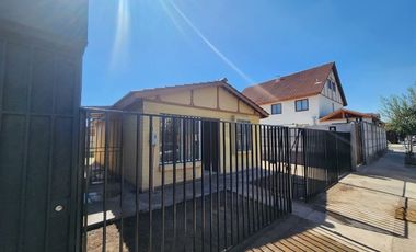 Casa en Arriendo en cardenal raul silva henriquez 417