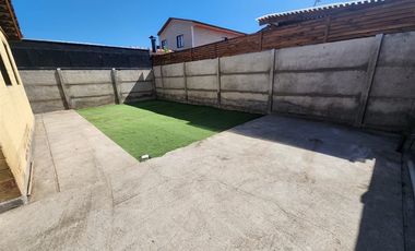 Casa en Arriendo en cardenal raul silva henriquez 417