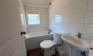 Casa en Arriendo en Manuel Rodríguez 27. La Cruz