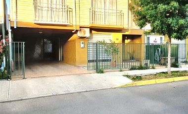 Casa en Arriendo en Avenida 21 mayo 6100. La Cruz
