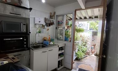 Local Comercial en Venta en 145 m2 en 213 de terreno renovado. 3 accesos independientes