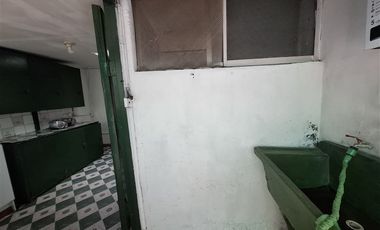 Local Comercial en Venta en 145 m2 en 213 de terreno renovado. 3 accesos independientes