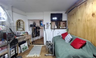 Local Comercial en Venta en 145 m2 en 213 de terreno renovado. 3 accesos independientes