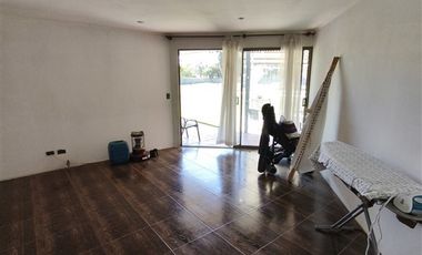 Casa en Venta en condominio los comendadores de batuco sitio 20
