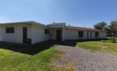Casa en Venta en condominio los comendadores de batuco sitio 20