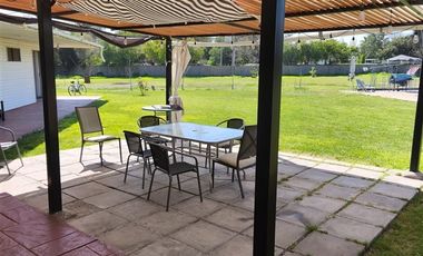 Casa en Venta en condominio los comendadores de batuco sitio 20