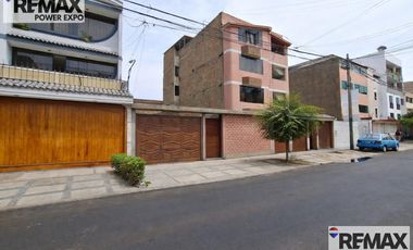 SURCO | CASA-TERRENO PARA DESARROLLO INMOBILIARIO EN UBICACIÓN ESTRATÉGICA
