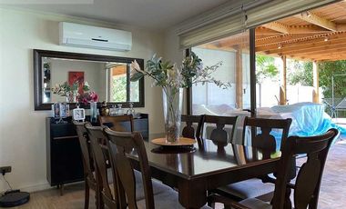 Casa en Venta en Santa Elena - Chicureo