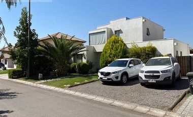 Casa en Venta en Santa Elena - Chicureo