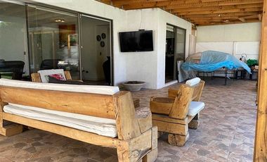 Casa en Venta en Santa Elena - Chicureo