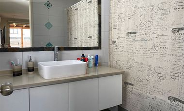 Casa en Venta en Santa Elena - Chicureo