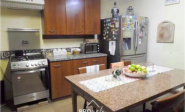 Casa en Venta en Venta Hermosa Casa Construcción Sólida, 5.000 m2 Terreno, El Manzano, San Jose de Maipo