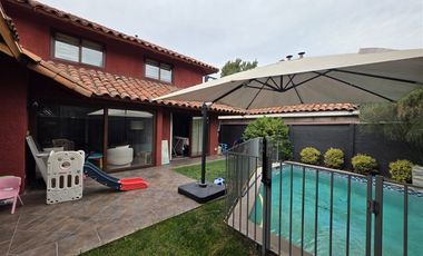 Casa en Venta en CAMINO DEL ROBLE